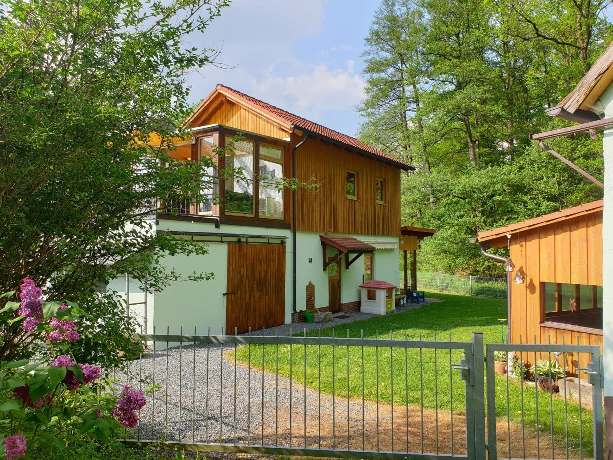 Ferienwohnung Und Sommerhaus Unter Der Burg Falkenberg  Экстерьер фото